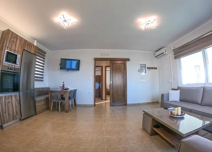 Golden Sunrise Stegna * أرخانجلوس