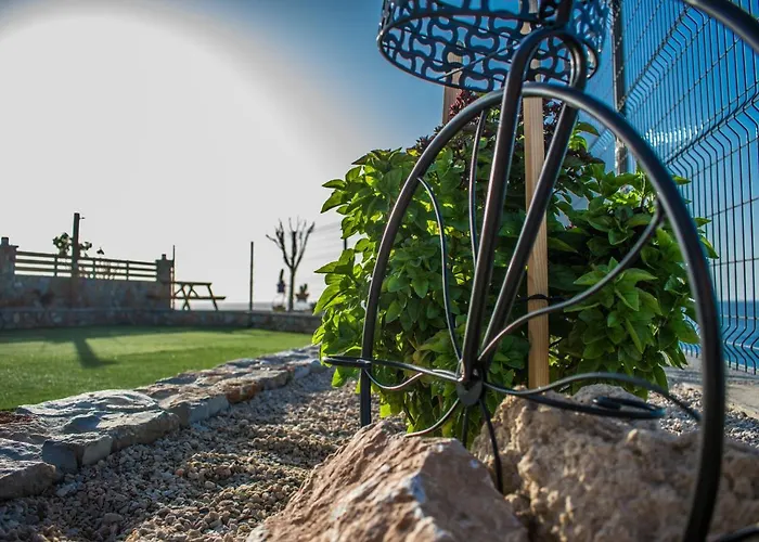 Golden Sunrise Stegna * أرخانجلوس