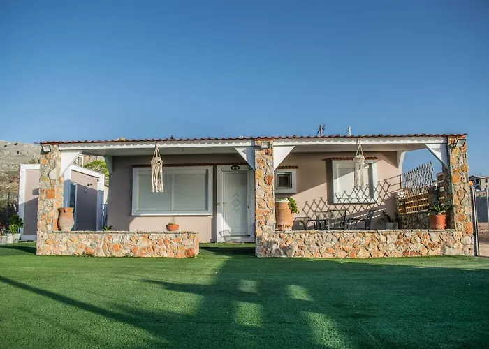 Golden Sunrise Stegna أرخانجلوس