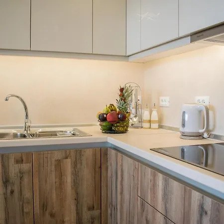 Apartment Golden Sunrise Stegna