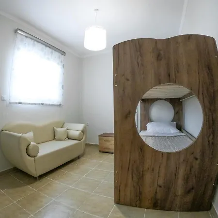 Golden Sunrise Stegna