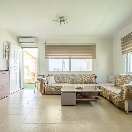 Golden Sunrise Stegna