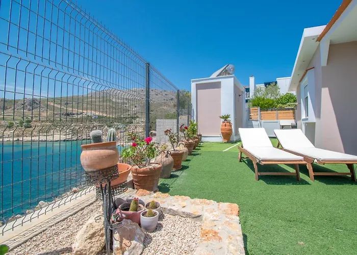 Golden Sunrise Stegna